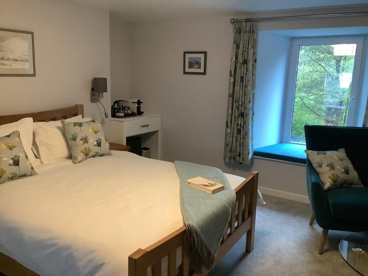 Hotel Little London Bed & Breakfast And Glamping Pod Abercraf Zewnętrze zdjęcie