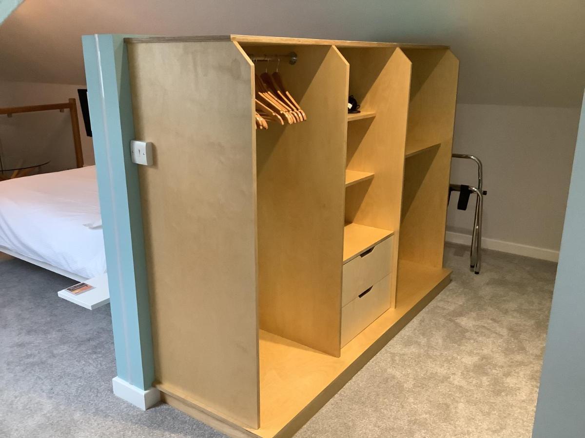 Hotel Little London Bed & Breakfast And Glamping Pod Abercraf Zewnętrze zdjęcie